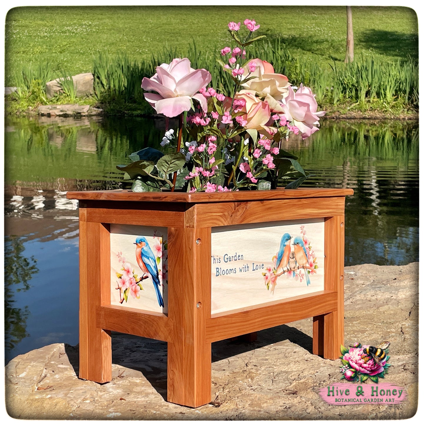 Bluebird Cedar Planter 10" x 15"